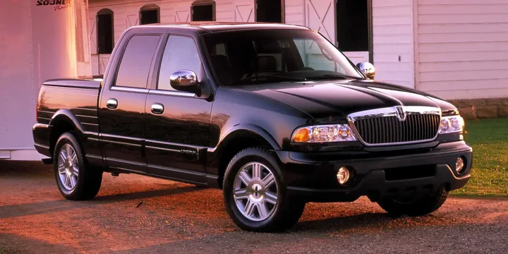 2002 Lincoln 2002-lincoln-blackwood main image
