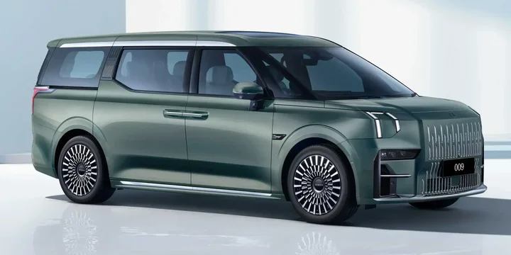 2025 Zeekr 2025-zeekr-009-108-kwh-awd-single-speed main image