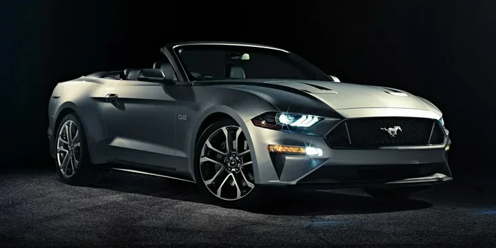 2018 Ford 2018-ford-mustang-convertible-convertible-gt-convertible-466ps main image