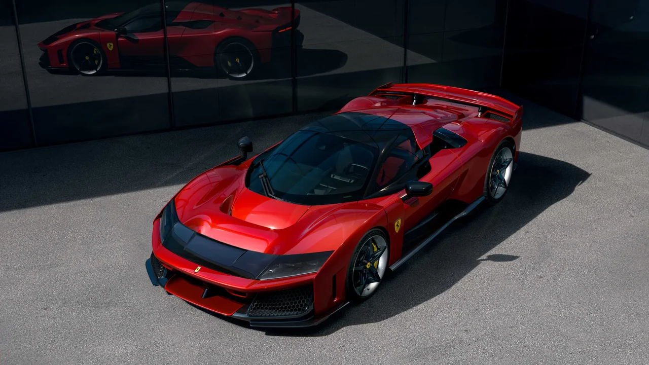 Exterior 3