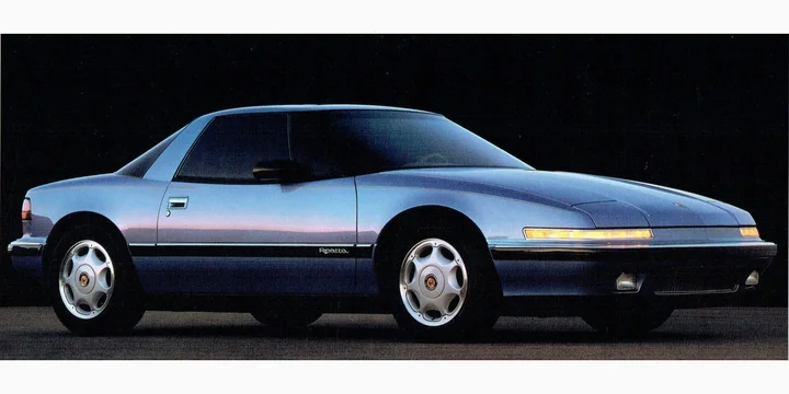 1991 Buick Reatta exterior main image