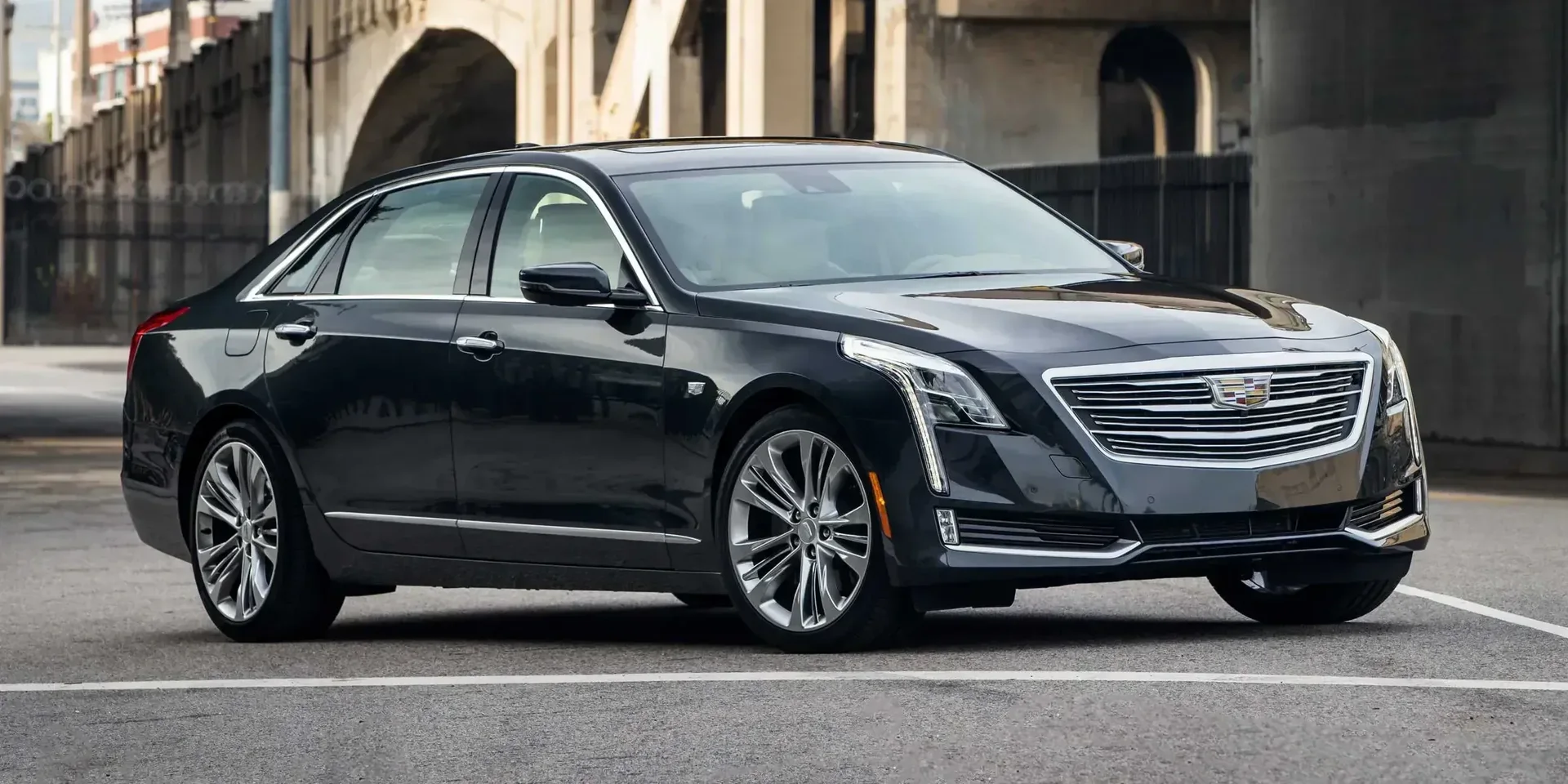 2016 Cadillac CT6 photo 1
