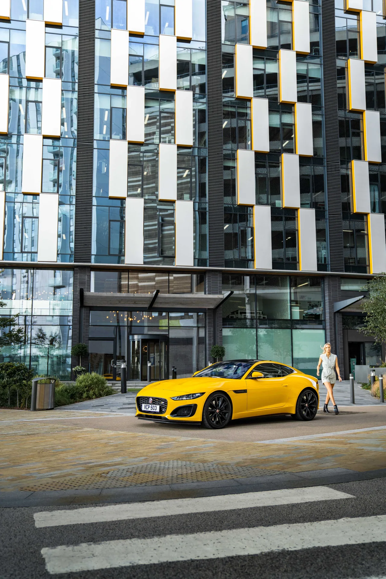 Exterior 4