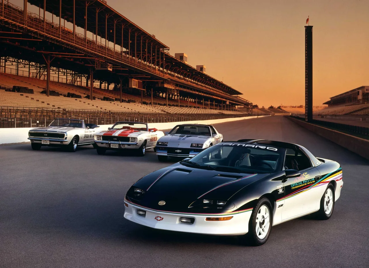 Exterior 3
