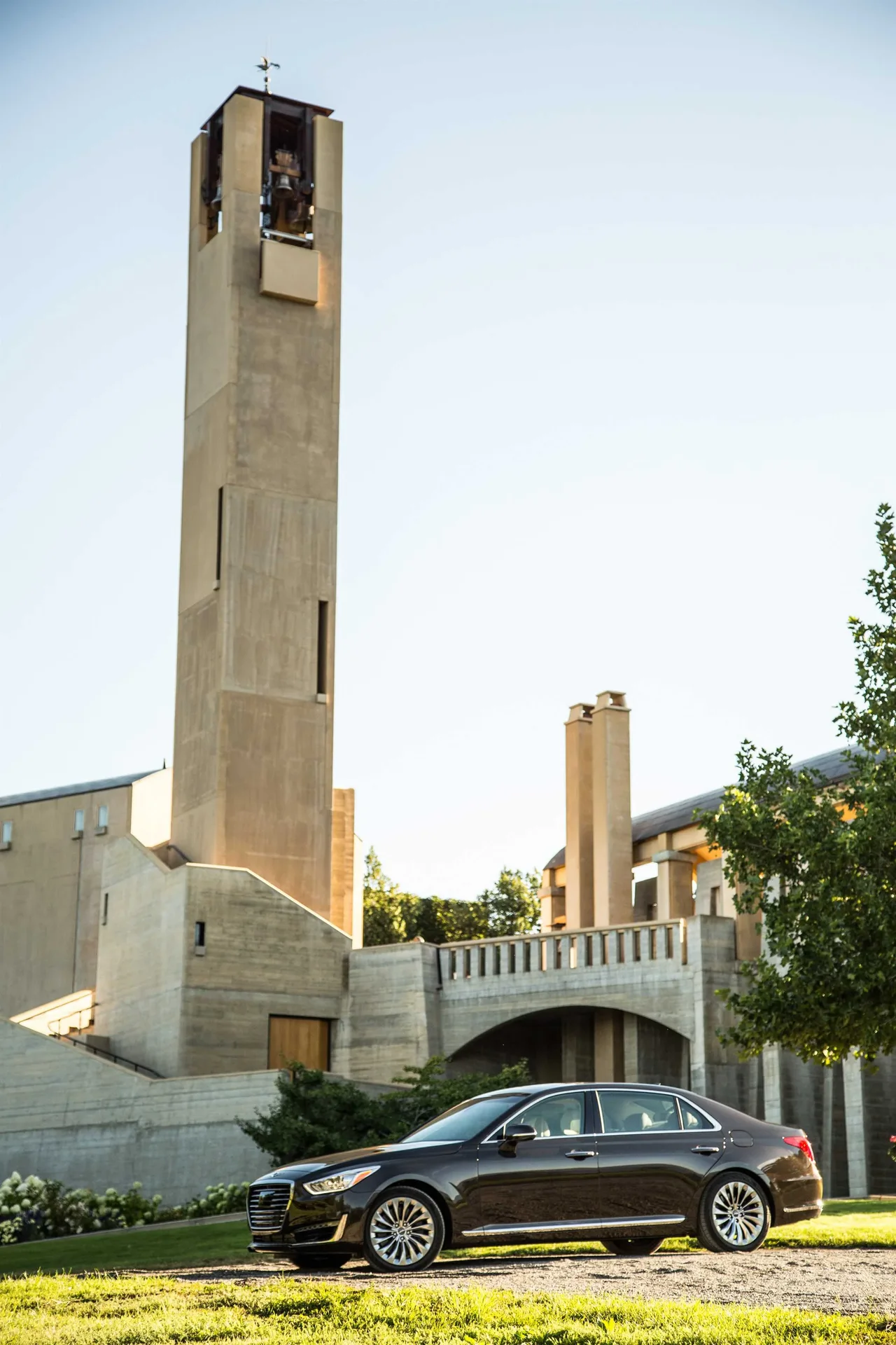Exterior 4