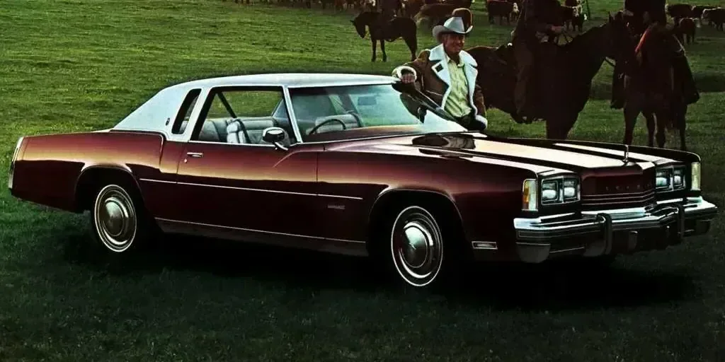 1975 Oldsmobile Toronado photo 1
