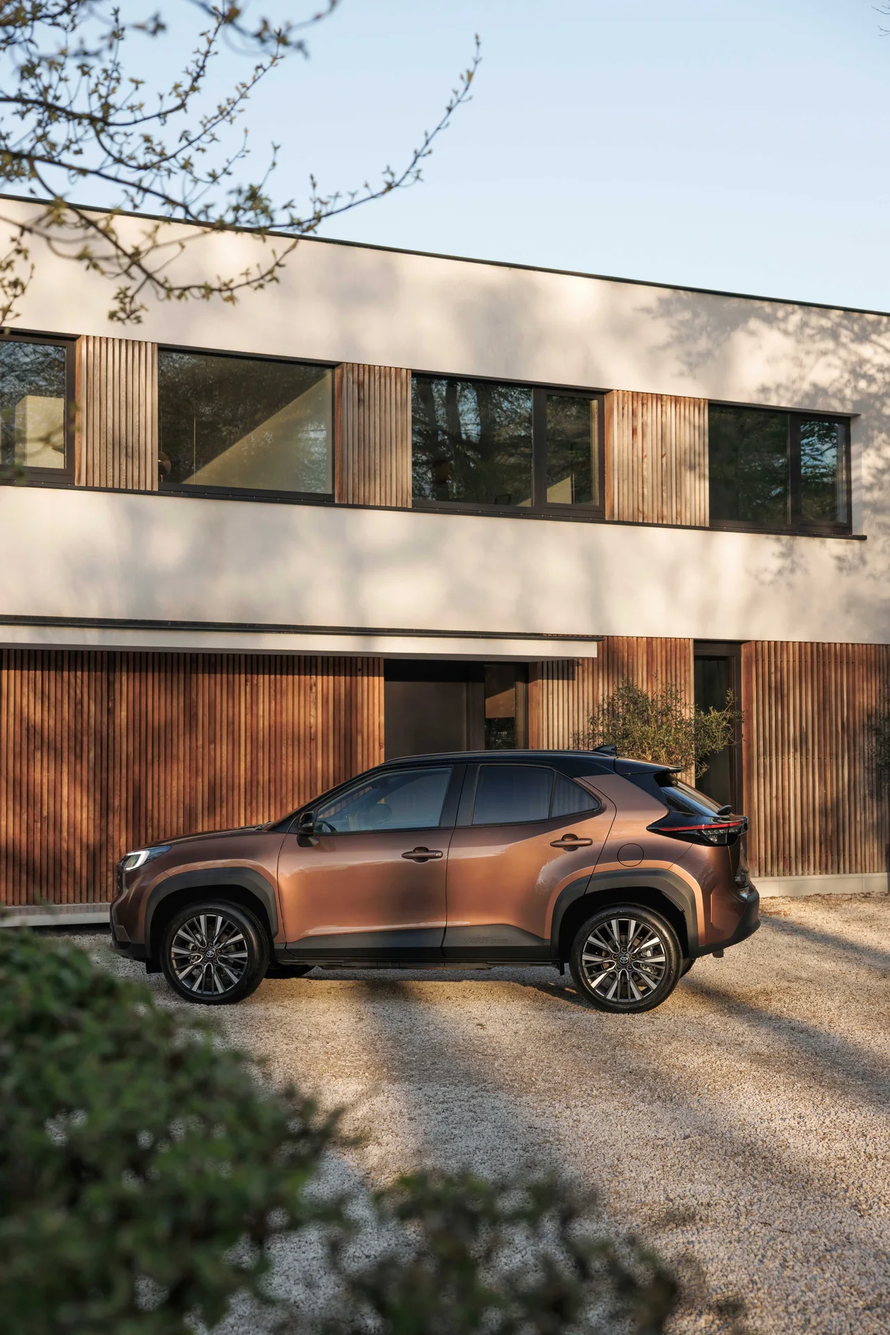 Exterior 3