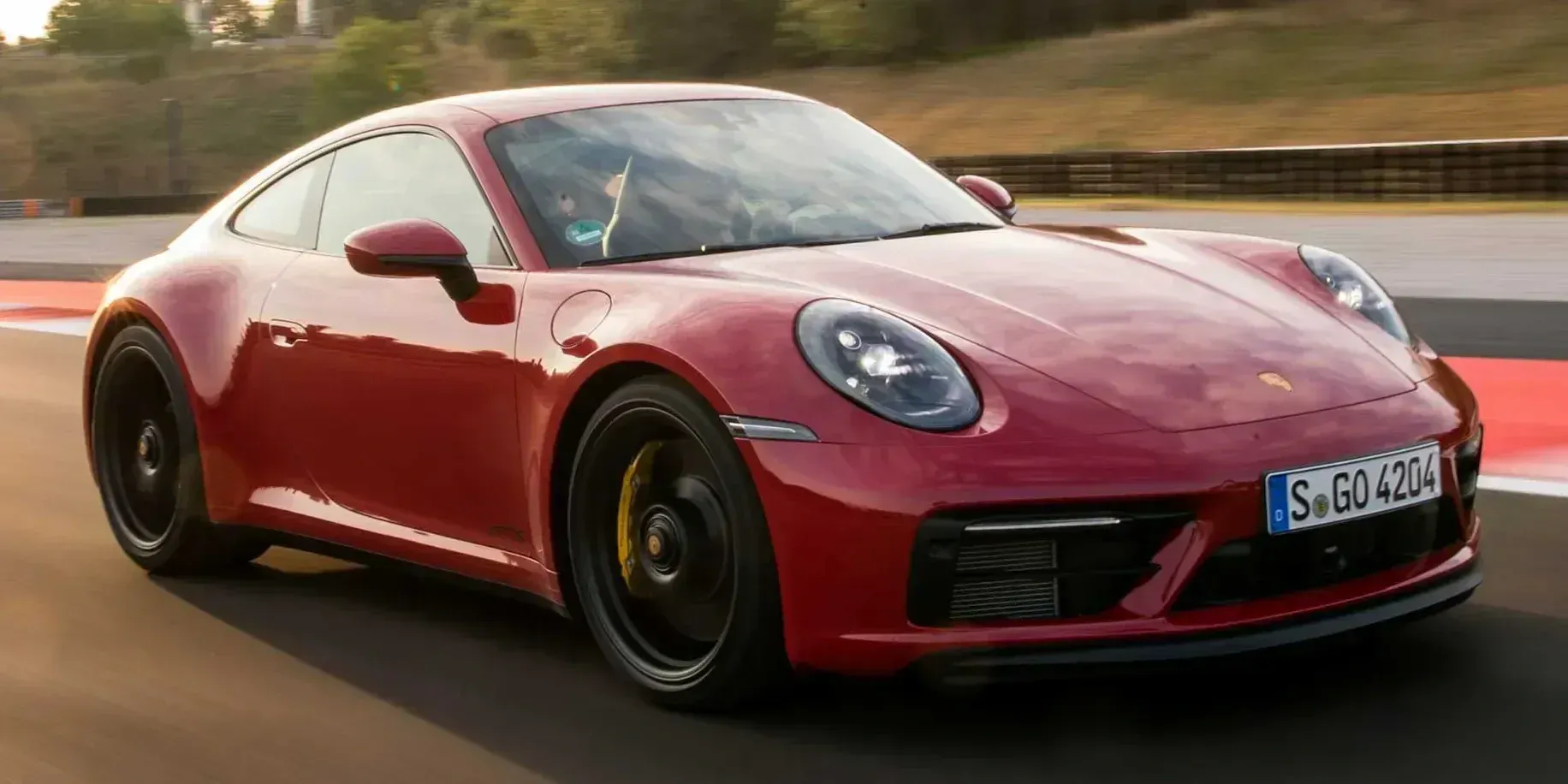 2021 Porsche 911 Carrera GTS photo 1