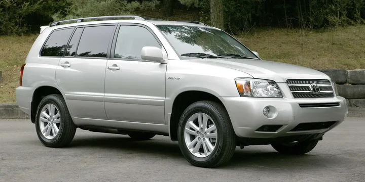 2005 Toyota 2005-toyota-highlander-generation-xu20 main image