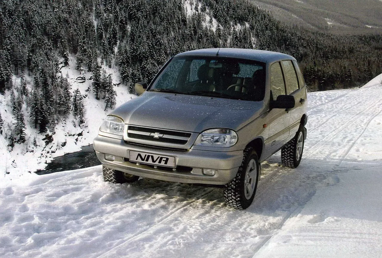 Exterior 15
