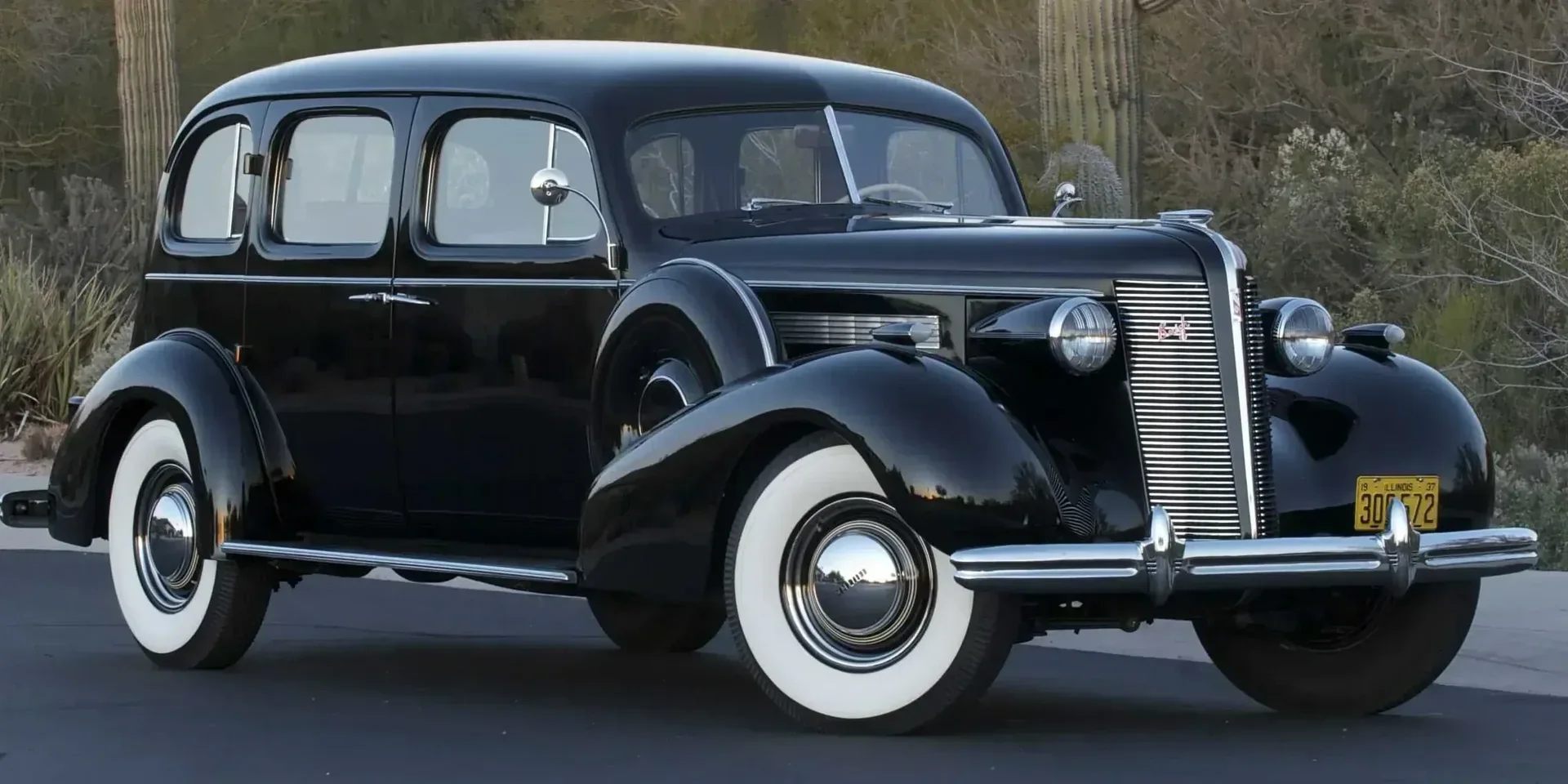 1937 Buick Limited Formal photo 1