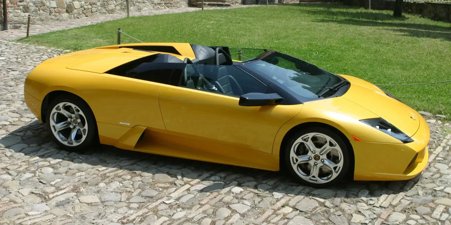 2004 Lamborghini Murciélago photo 1