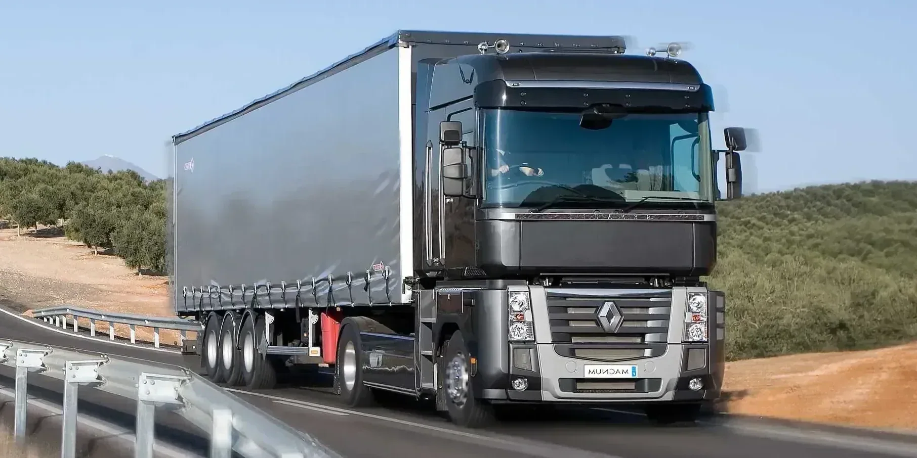2013 Renault Trucks Magnum photo 1