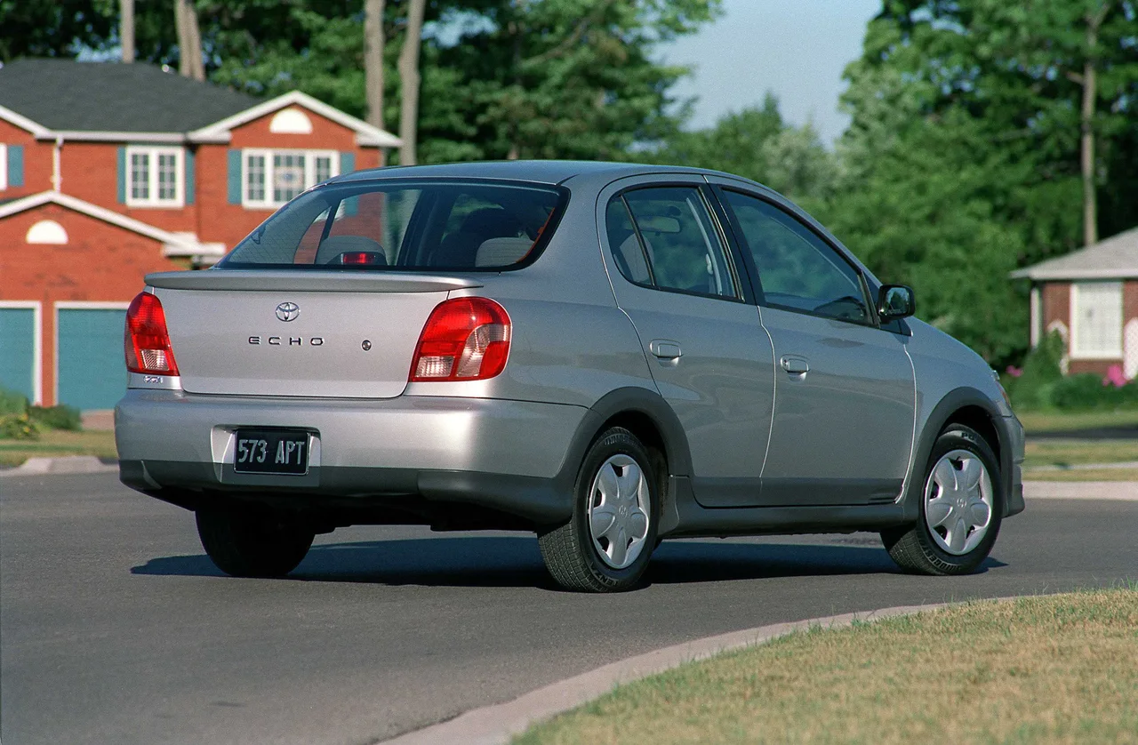 Exterior 7