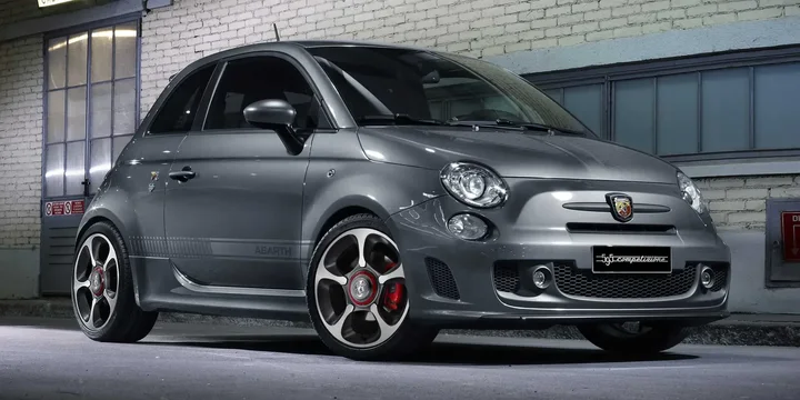 2012 Abarth 2012-abarth-595-hatchback-abarth-595-14-t-jet-16v-manual-5-speed-160ps main image