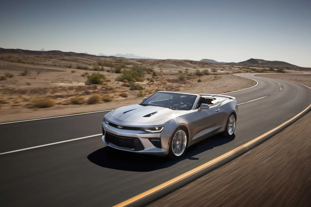 Exterior 4