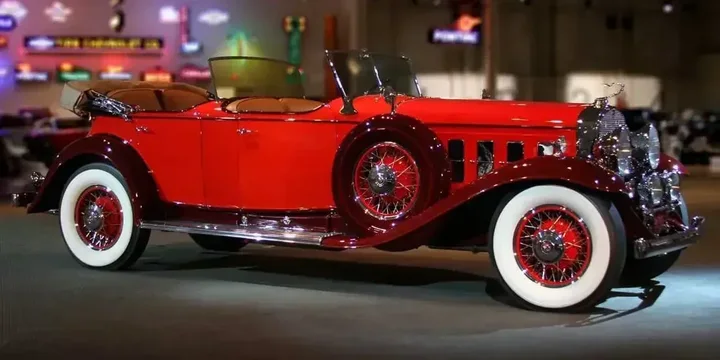 1930 Cadillac 1930-cadillac-v16-convertible-touring-452-touring-74-v16-manual-3-speed-185ps main image