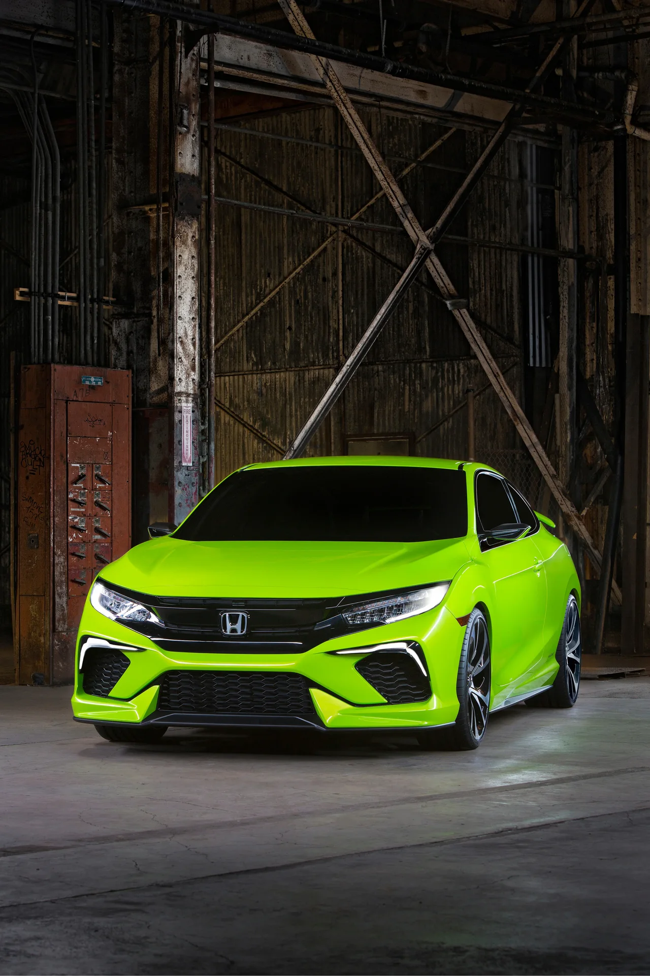 Exterior 18