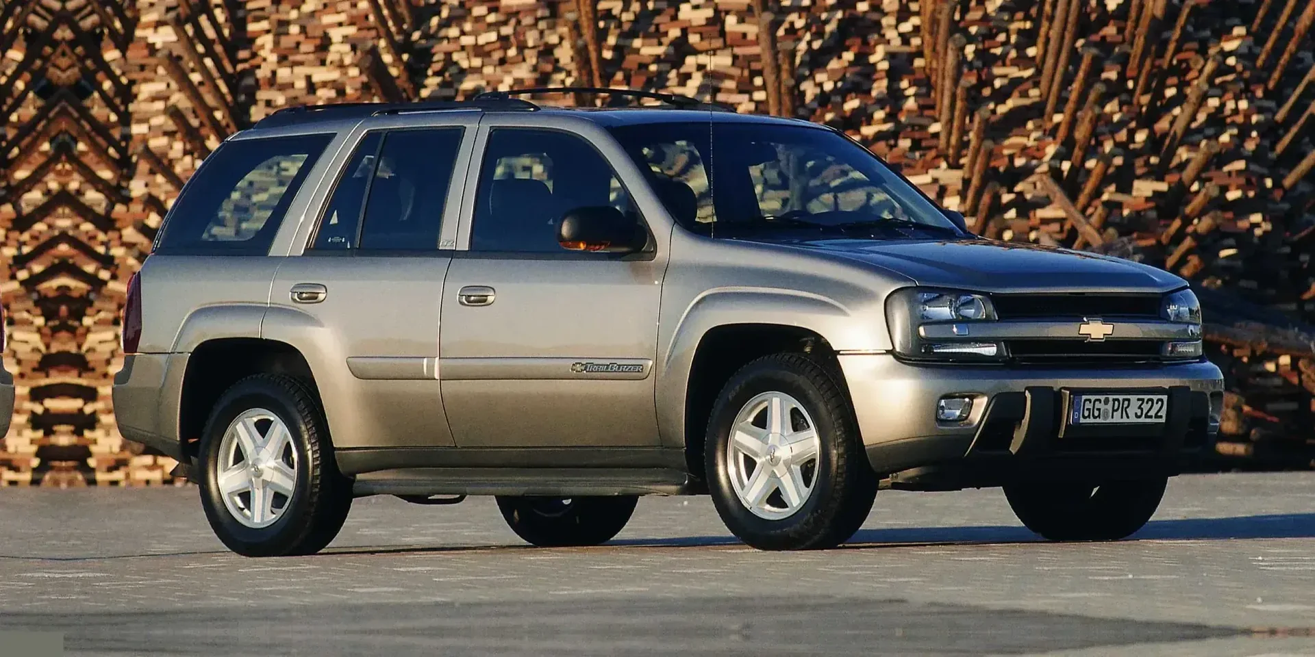 2002 Chevrolet TrailBlazer photo 1