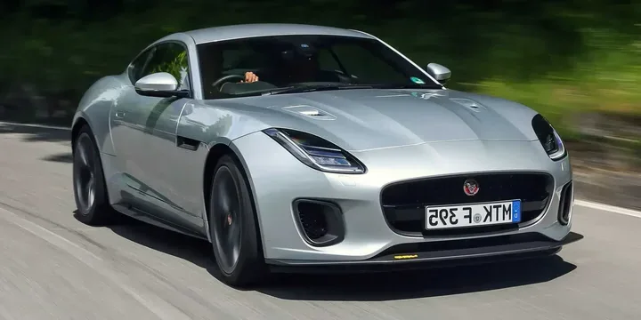 2018 Jaguar 2018-jaguar-f-type-400-sport-awd-quickshift main image