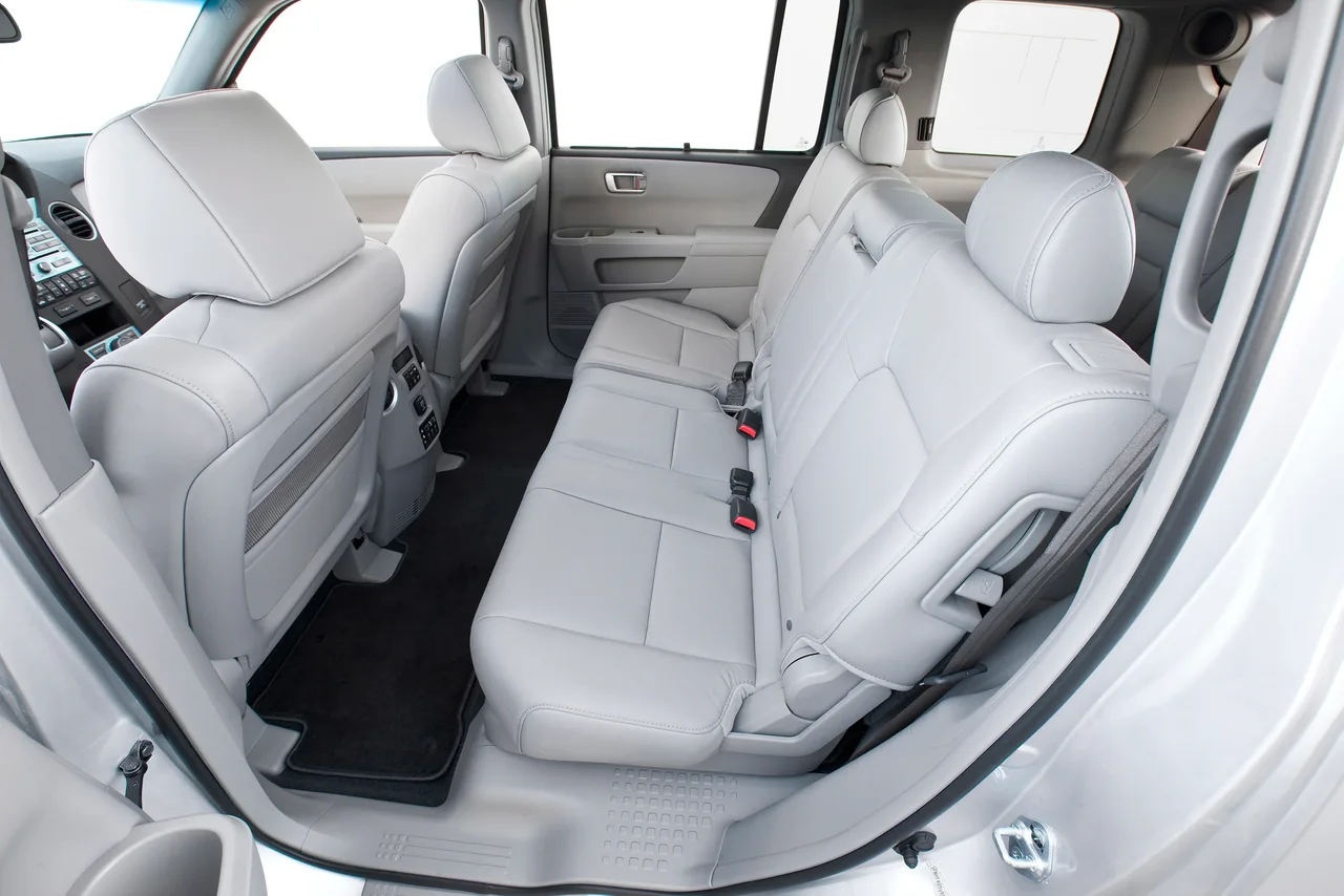 Interior 2