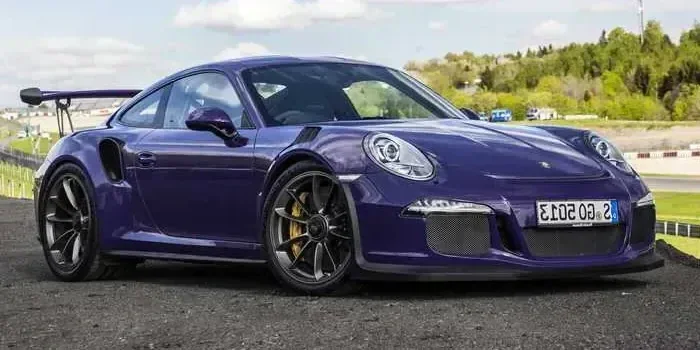 2016 Porsche 2016-porsche-911-gt3-rs main image