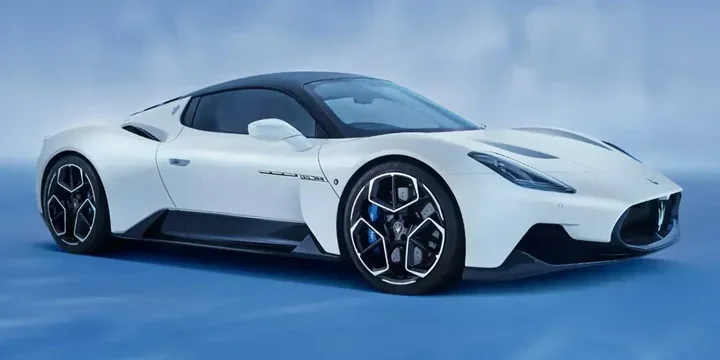 2021 Maserati 2021-maserati-mc20 main image