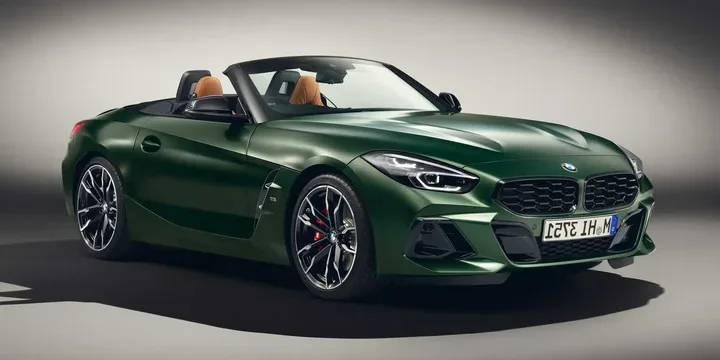2023 BMW 2023-bmw-z4-m40i main image