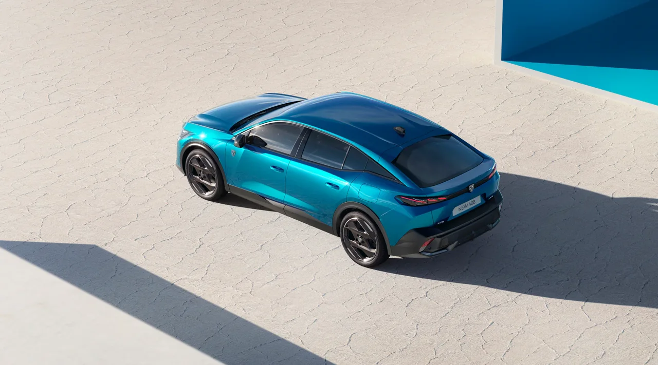 Exterior 3