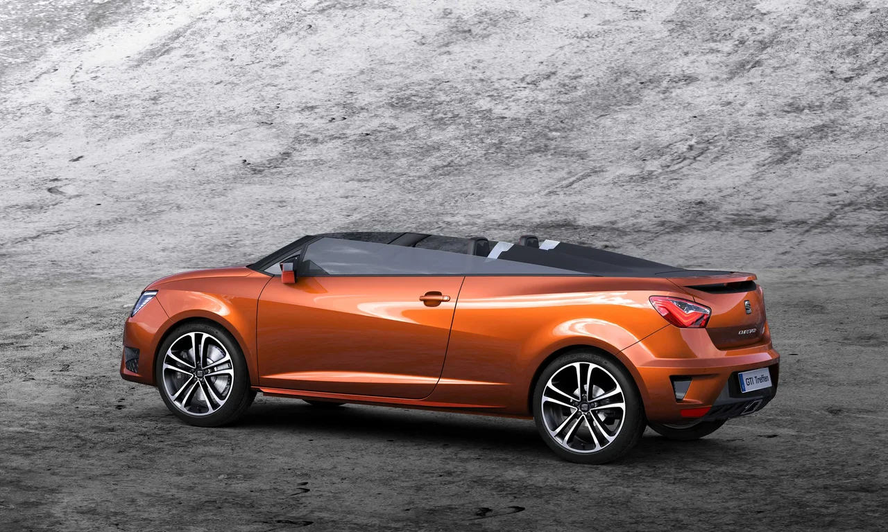 Exterior 5