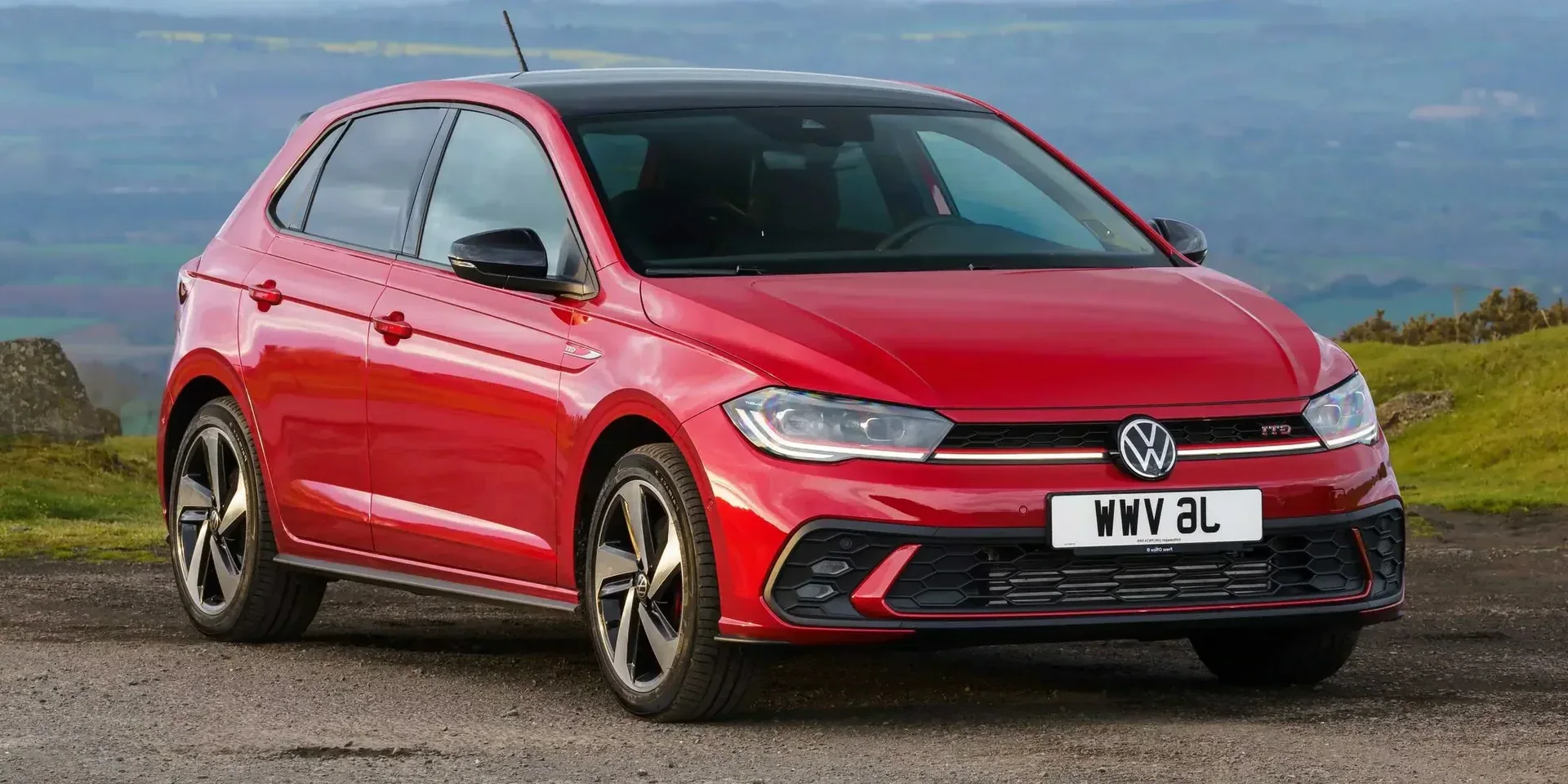 2025 Volkswagen Polo GTI photo 1