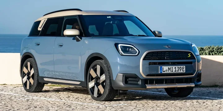 2024 Mini 2024-mini-countryman-se-all4-single-speed main image