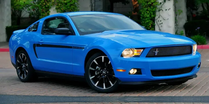 2011 Ford 2011-ford-mustang-v6 main image