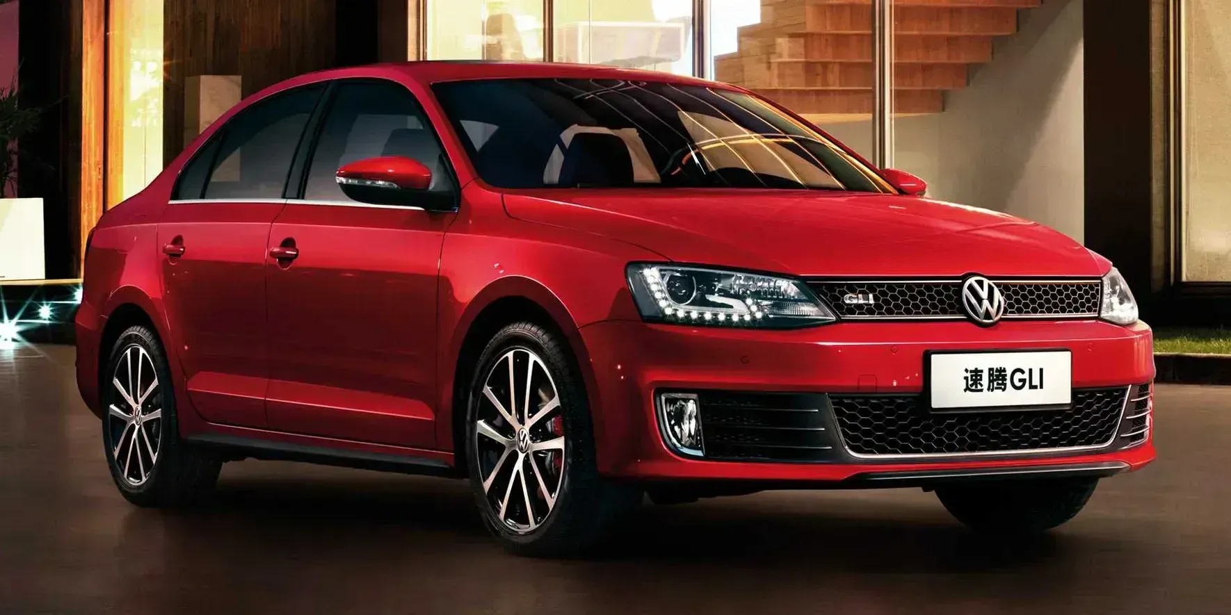 2013 Volkswagen Sagitar GLI photo 1