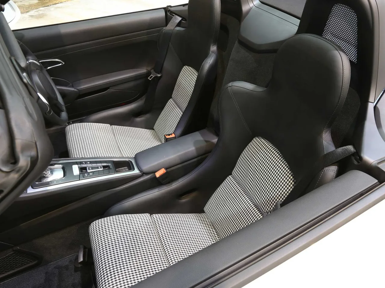 Interior 1