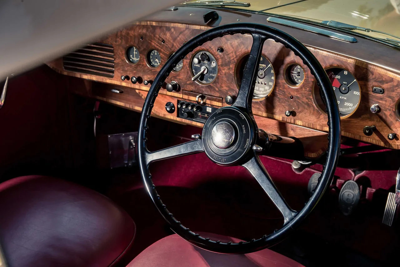 Interior 1