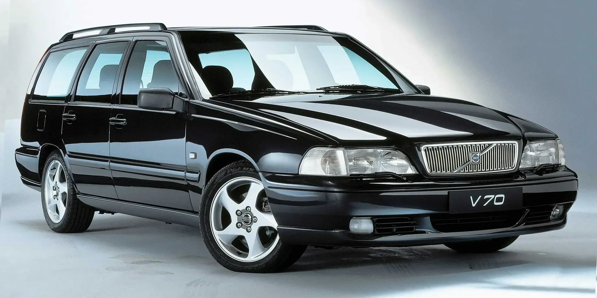 1999 Volvo V70 photo 1