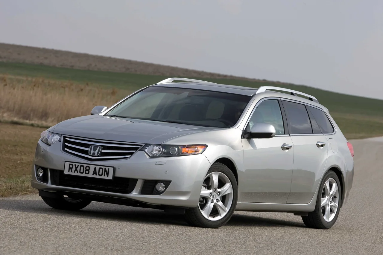 Exterior 2