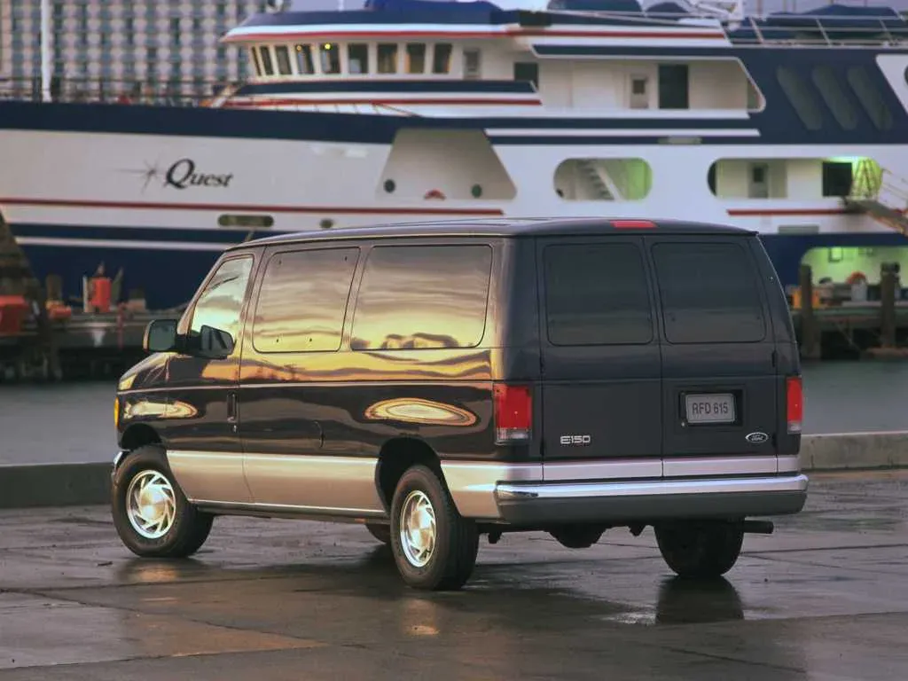 Exterior 14