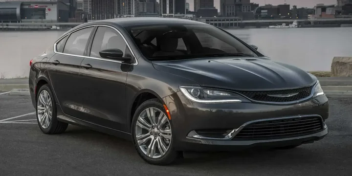 2015 Chrysler 2015-chrysler-200-c-24-tigershark-automatic-9-speed main image