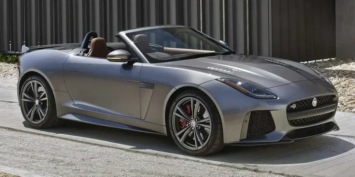 2016 Jaguar 2016-jaguar-f-type-svr-convertible-quickshift-8-speed main image