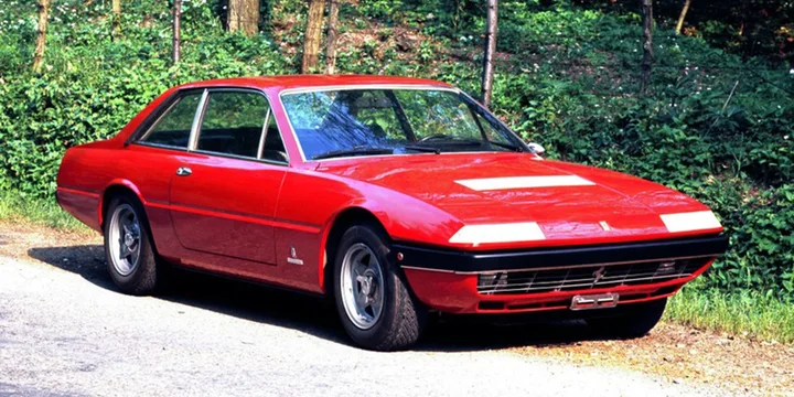 1972 Ferrari 365 GT4 2+2 exterior main image