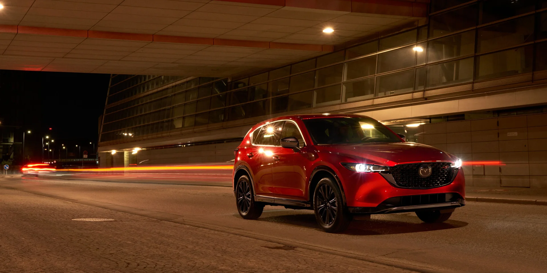 2025 Mazda CX-5 photo 1