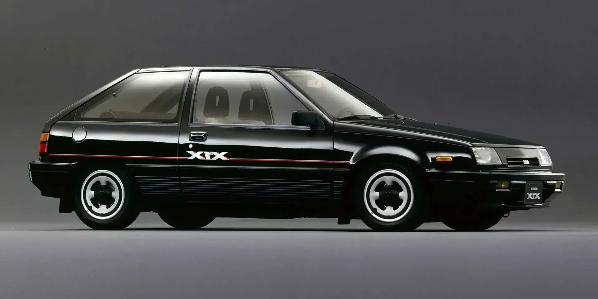 1986 Mitsubishi Mirage photo 1
