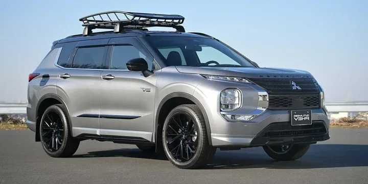 2022 Mitsubishi 2022-mitsubishi-outlander-phev main image