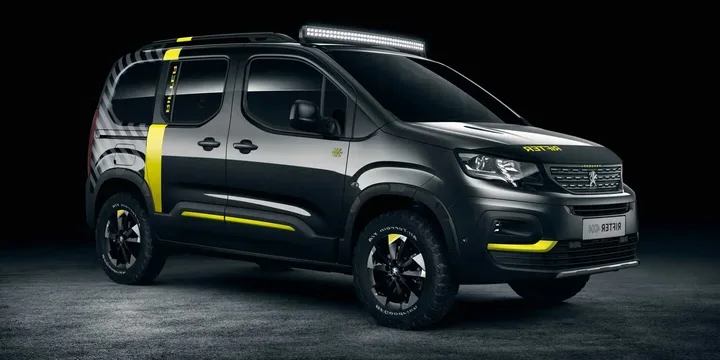 2018 Peugeot 2018-peugeot-concept main image