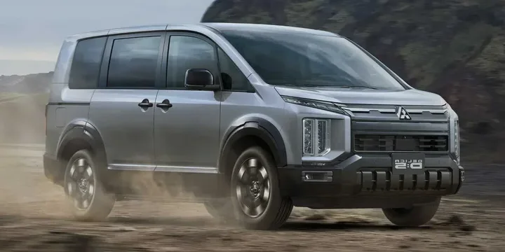 2025 Mitsubishi 2025-mitsubishi-delica-d5-generation-cv0-2nd-facelift main image