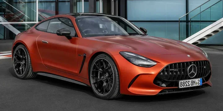 2024 Mercedes-Benz 2024-mercedes-benz-amg-gt-63-s-e-performance-amg-speedshift-mct-9-speed main image