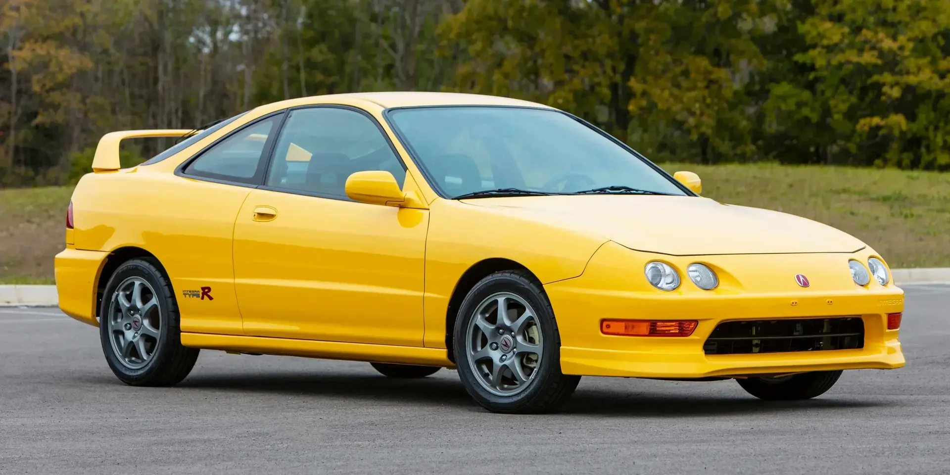 2001 Acura Integra Type-R photo 1