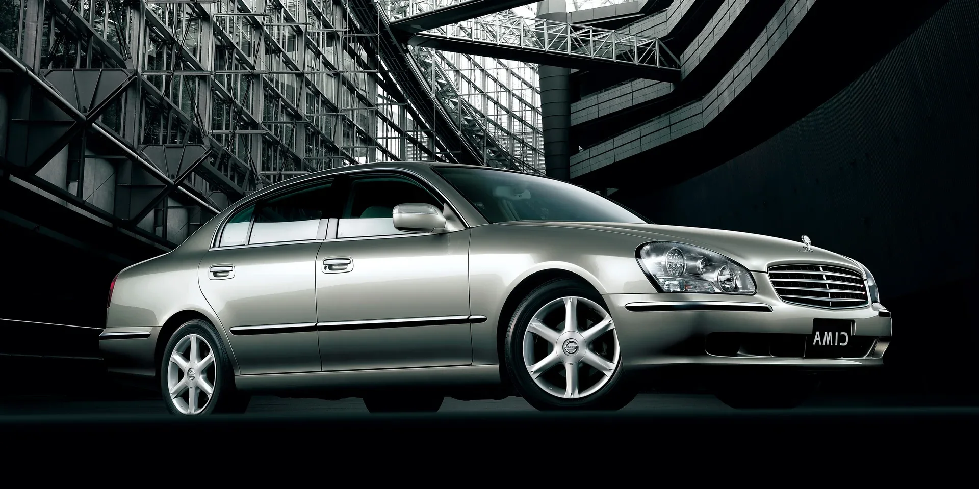 2002 Nissan Cima photo 1